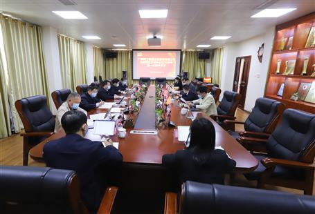 公司党委理论学习中心组进一步研究推进公司疫情防控和复工复产事情